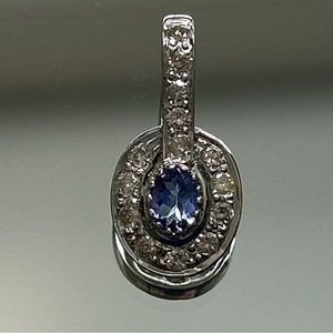 Vintage Tanzanite Diamond 14 Karat Gold Pendant